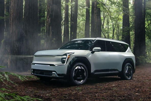Siebensitziger Elektro-Crossover Kia EV9