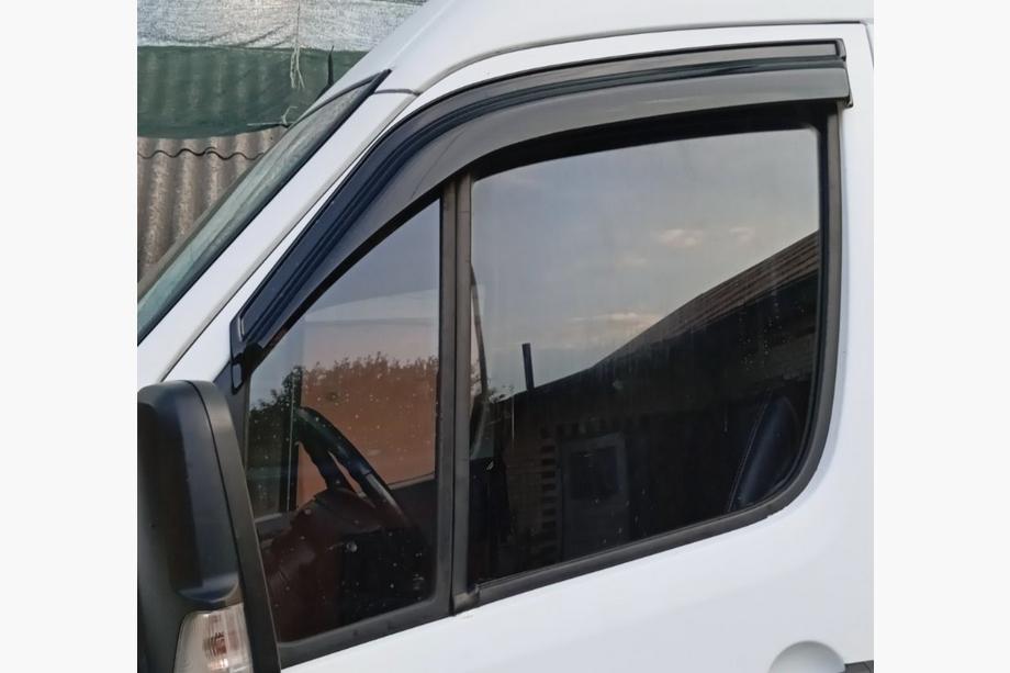 Volkswagen Crafter 2006-2016 Windabweiser (2 Stk, EuroCap) Foto 1