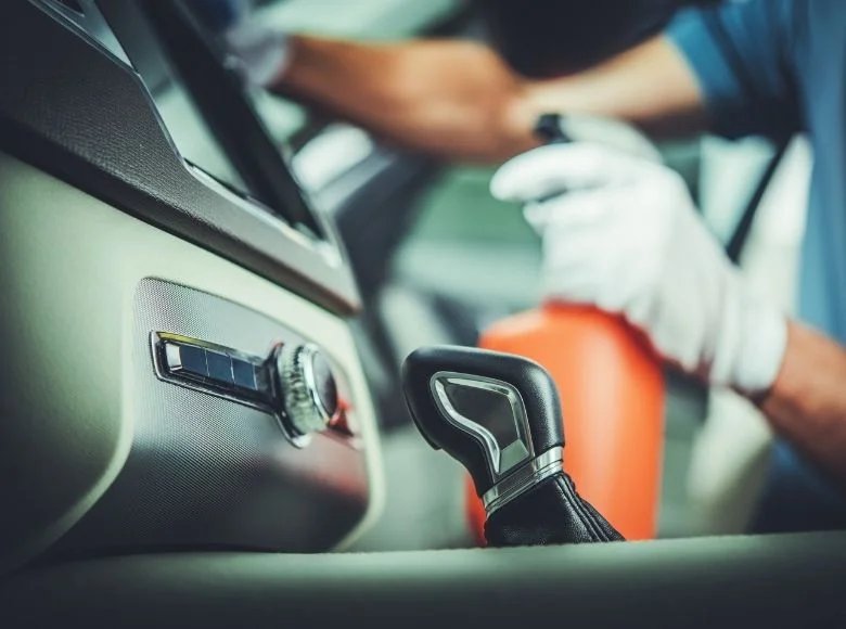 Wie pflegt man ein Auto richtig?