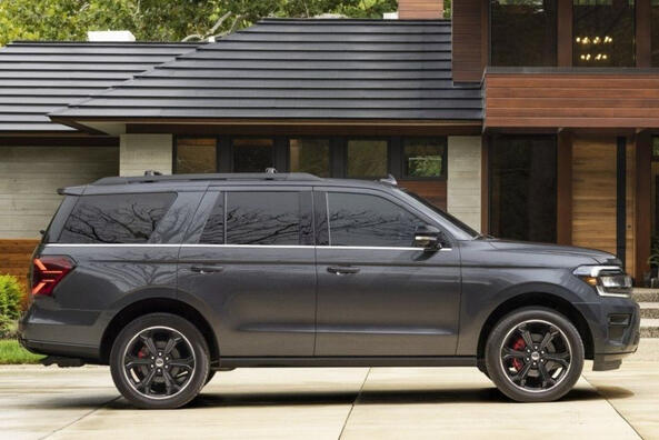 Neu gestalteter Ford Expedition SUV der vierten Generation Foto 3