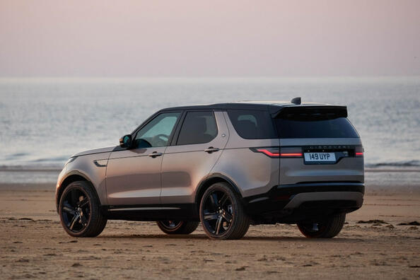 Rückblick auf die fünfte Generation des Land Rover Discovery SUV Foto 2