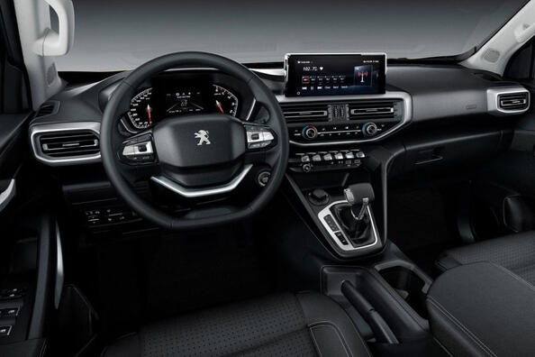Testbericht zum allradgetriebenen Peugeot Landtrek Pickup Foto 6