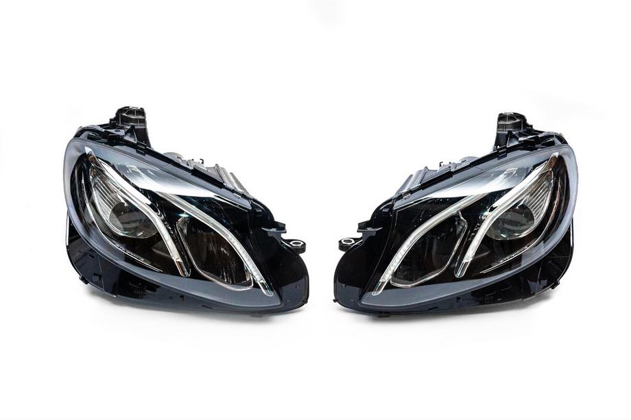 Mercedes E-class W213 2016-2023 Frontscheinwerfer OEM 2016-2020 (2 Stk, ohne Steuergeraete, LED) Image