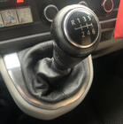 Volkswagen T6 2015-2024 Leder Schaltsack Foto 1