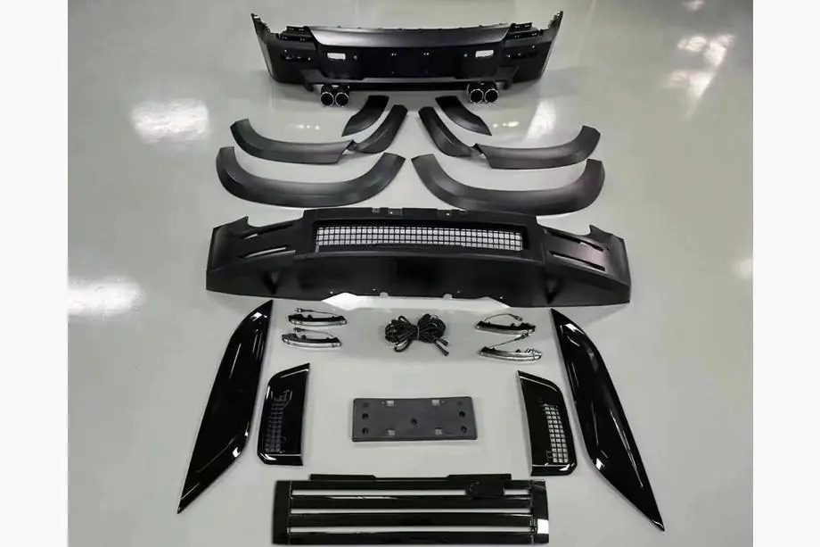 Land Rover Defender 2019- Bodykit Set (Lumma V1) Image