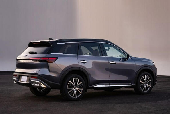 Infiniti QX60: Luxus und Funktionalität in einem Auto Foto 3