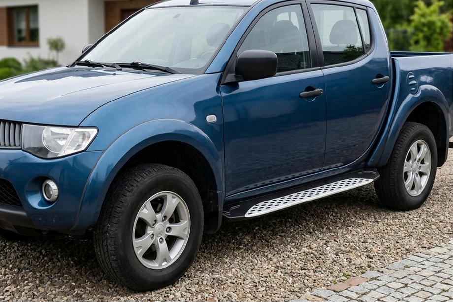 Fiat Fullback 2016- Trittbretter Shining V1 (2 Stk., Aluminium) Image