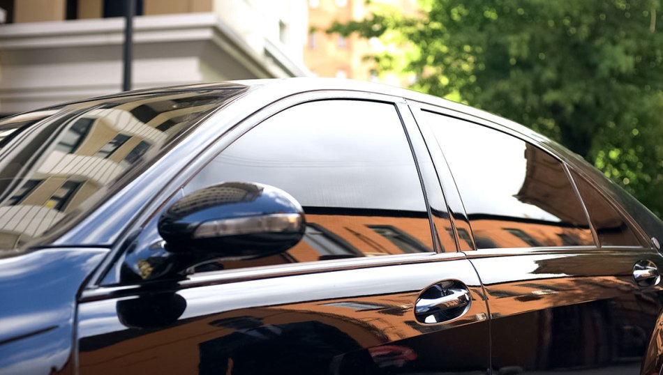 Autoglastönung: praktische und ästhetische Aspekte
