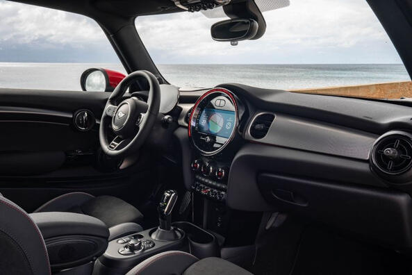 Testbericht zum „aufgeladenen“ Fließheck MINI John Cooper Works 3D der dritten Generation Foto 6