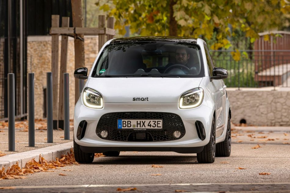 Testbericht zum aktualisierten elektrischen Fließheckmodell Smart EQ forfour