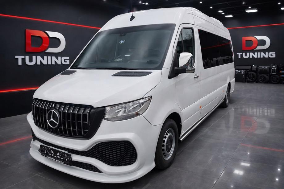 Mercedes Sprinter W907/W910 2018- Frontstoßstange mit Kühlergrill (Polypropylen, zum Lackieren) Image