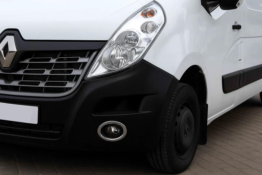 Renault Master 2011-2023 Nebelscheinwerfer Blenden Carmos (2 Stk., Edelstahl) Image