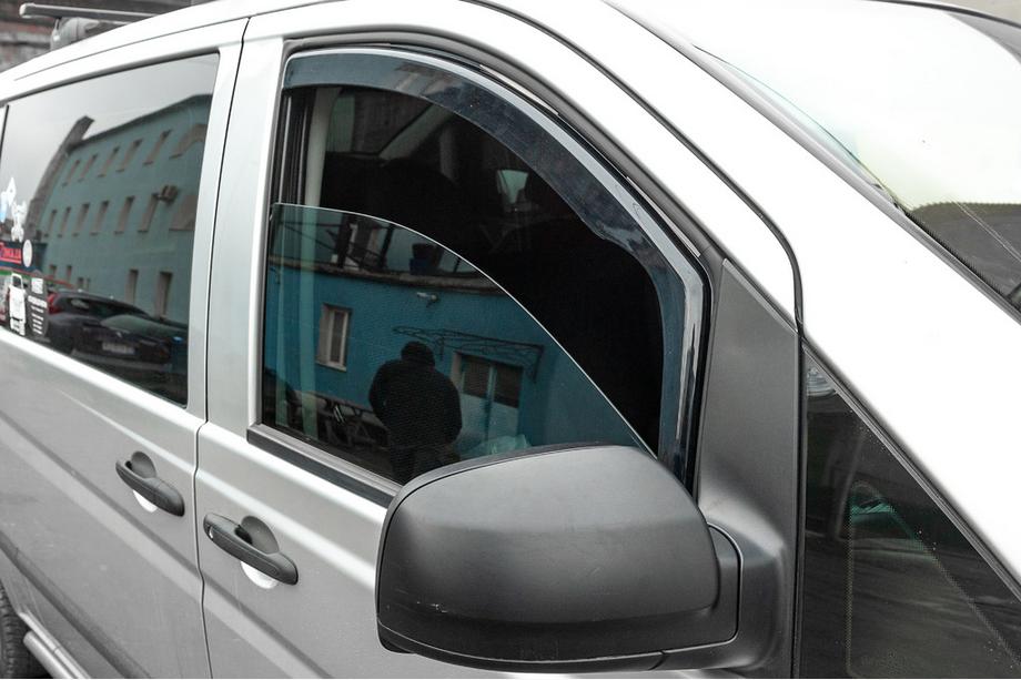 Mercedes Vito W639 2004-2014 Einschub-Windabweiser Niken Luxury (2 Stk) Foto 9
