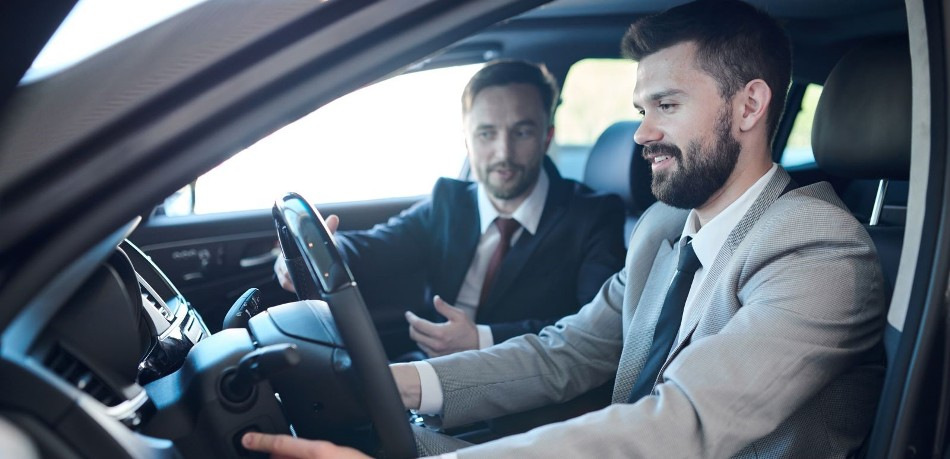 Warum ist es wichtig, vor dem Autokauf eine Probefahrt durchzuführen?