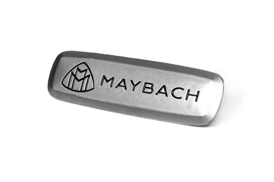Mercedes-Benz Maybach Aluminium Emblem für Fußmatten (1 Stk) Foto 2