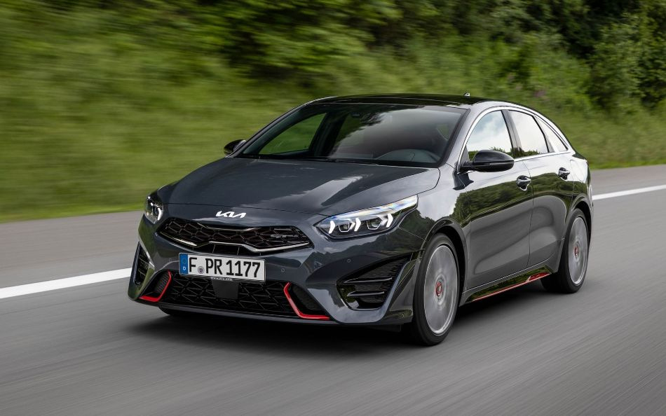 Testbericht zum aktualisierten „aufgeladenen“ Kombi KIA ProCeed GT
