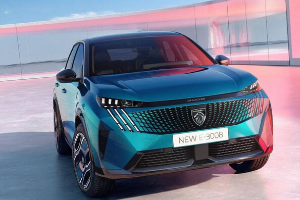 Testbericht Peugeot e-308: ein Elektroauto mit einer Reichweite von bis zu 700 km Foto 1