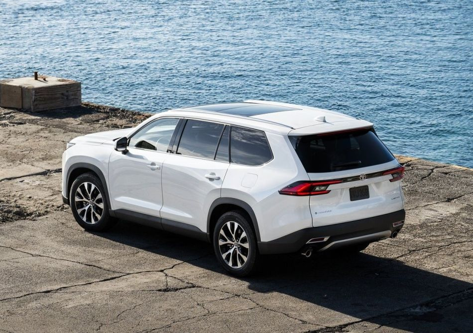 Testbericht zum großen Crossover Toyota Grand Highlander