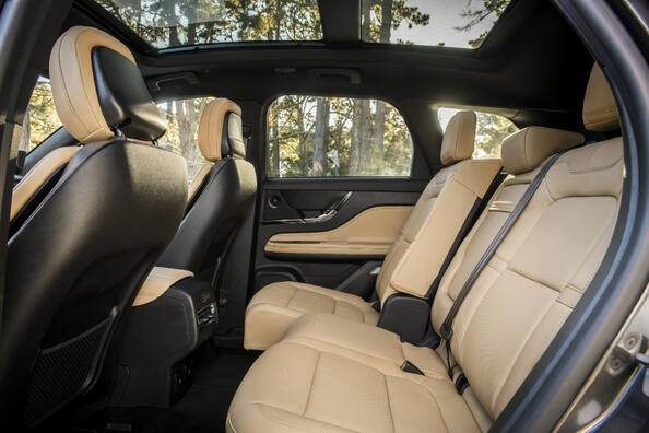 Lincoln Corsair Review: Luxus im kleineren Maßstab Foto 6