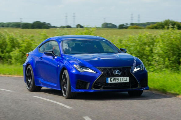 Testbericht zum „aufgeladenen“ Sportcoupé Lexus RC F Foto 1