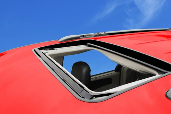 Ist es möglich, selbst ein Schiebedach in ein Auto einzubauen?