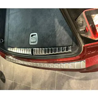Edelstahl Ladekantenschutz Carmos