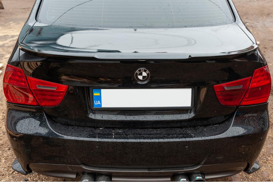 BMW 3 Series E90/E91 2005-2011 Heckspoiler M4-Style (für E90, grundiert zum Lackieren) Foto 5