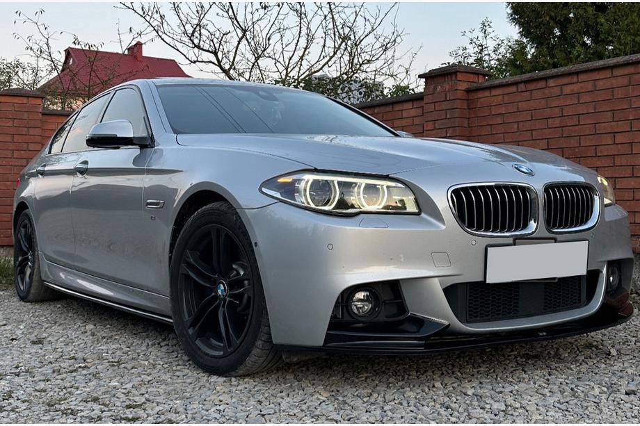 BMW 5 Series F10/F11 2010–2016 Schwellerverkleidungen DPT V-1 (für M-Sport/M5 Schweller, Schwarz Glanz) Foto 1