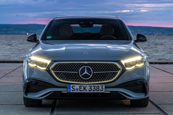 Testbericht zur Mercedes-Benz E-Klasse 2023: Eine neue Dimension des Luxus