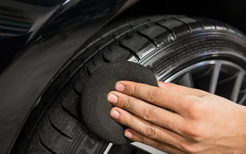 Wie man mit eigenen Händen Tinte für Reifen herstellt