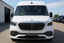 Mercedes Sprinter W907/W910 2018- Frontstoßstange mit Kühlergrill (Maybach) Foto 3