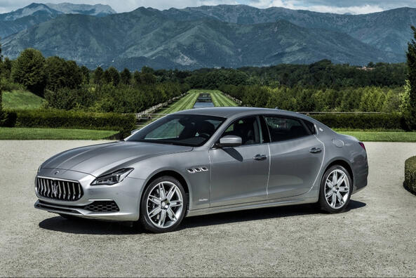 Rezension der neu gestalteten Version der Maserati Quattroporte VI-Generation Foto 4