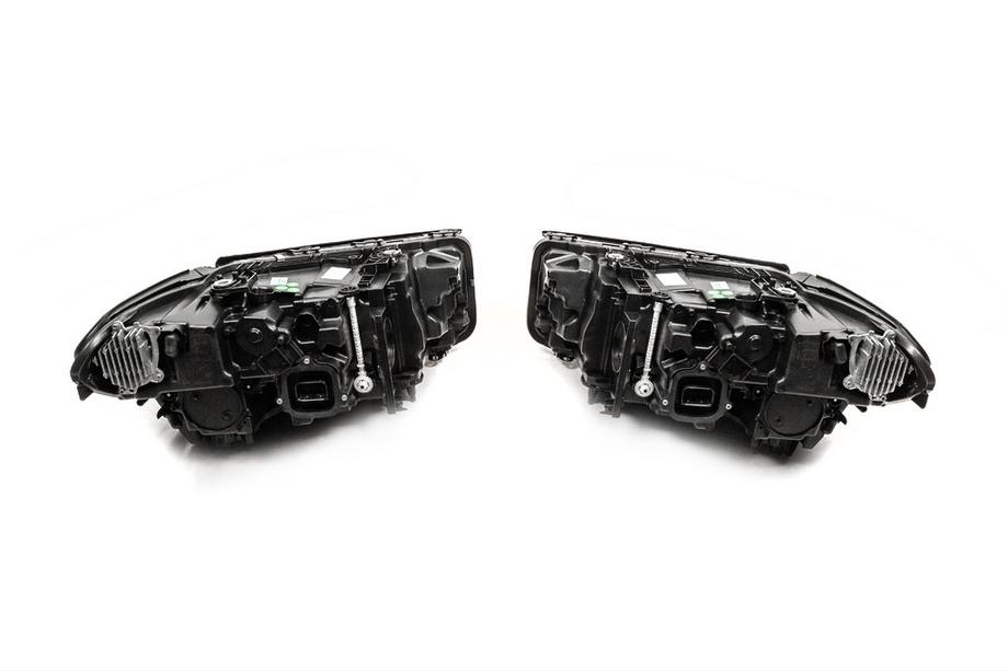 BMW 5 Series F10/F11 2010–2016 Facelift-Umrüstkit auf G30 M5 2021 Foto 15