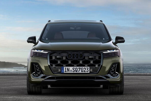 Rückblick auf das leistungsstarke Facelift des Audi SQ7 2024
