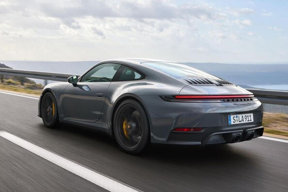 Testbericht zum Porsche 911 Carrera Sportcoupé: Facelift 2024 Foto 2