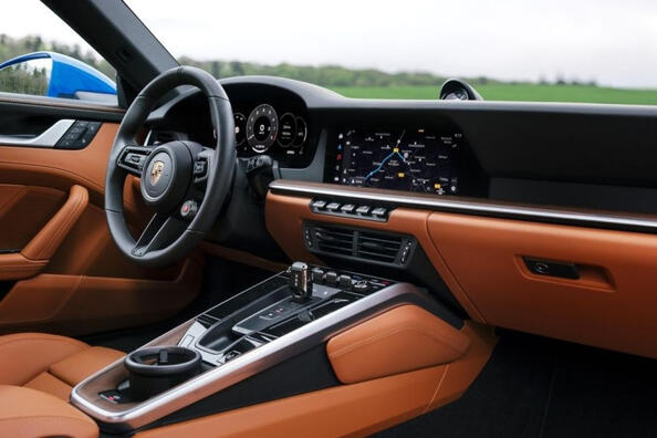 Testbericht zum Porsche 911 Carrera Sportcoupé: Facelift 2024 Foto 5