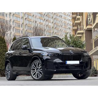 Facelift Kit auf X5 M60i Foto 4