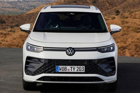 Testbericht zum Volkswagen Tayron 2024 der zweiten Generation Foto 1