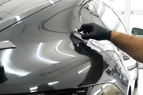 Was ist Flüssigglas für ein Auto?