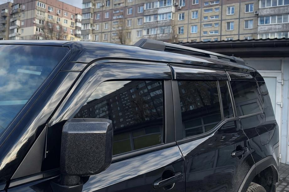 Lexus GX550 2023- Windabweiser Niken Luxury (6 Stk) Image