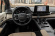 Rezension der vierten Version des Toyota Sienna Minivans Foto 5