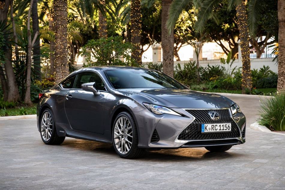 Überblick über die Neugestaltung des Lexus RC der ersten Generation