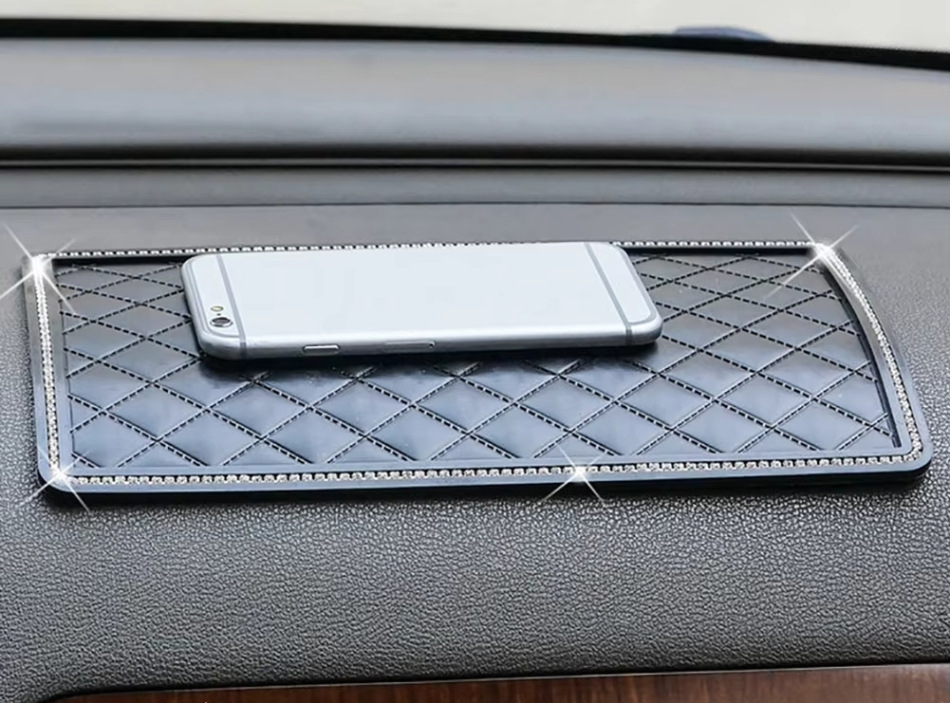 Vorteile von Antirutschmatten im Auto