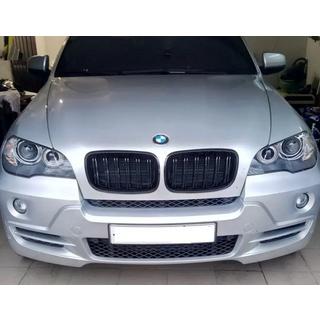 Nieren M-Look (Schwarz Glanz) BMW X5 E70 2007-2013 Foto 3