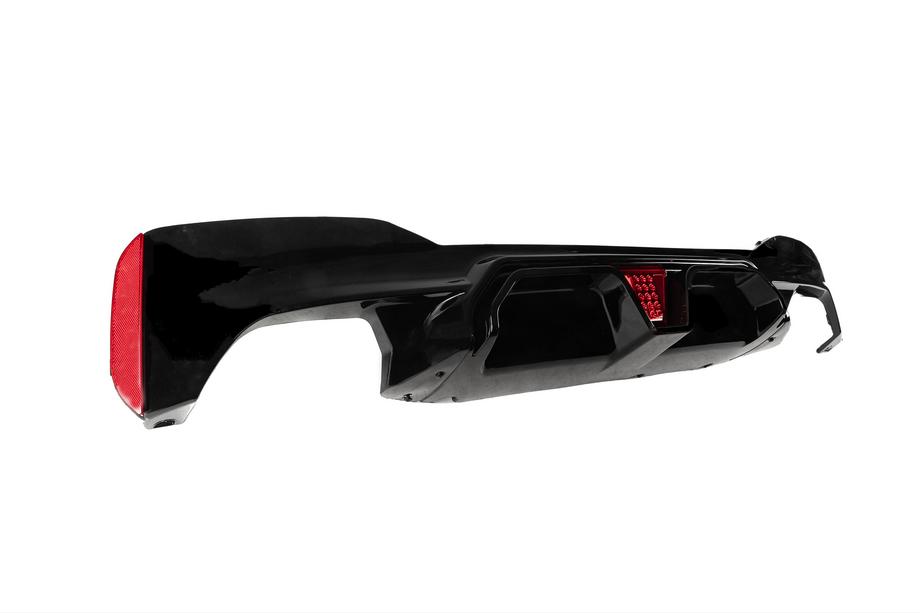 BMW 5er G30/G31 2017–2023 Heckdiffusor DPT (für M-Sport/M5 F90, Schwarz Hochglanz) Foto 4