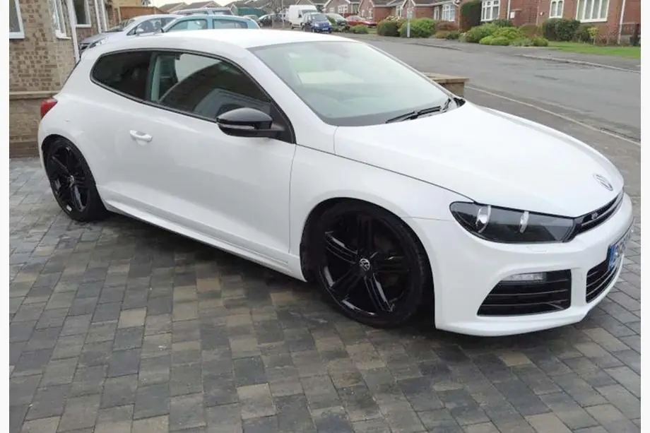 Volkswagen Scirocco 2008-2017 Seitenschweller DPT V-1 (Schwarz Glanz) Foto 2