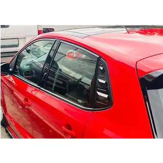 Fensterabdeckungen hinten DPT (Schwarz Glanz, 2Stk)