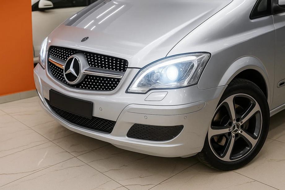 Mercedes Vito W639 2004-2014 Frontgrill Diamond Silber (2010-2014) Foto 1