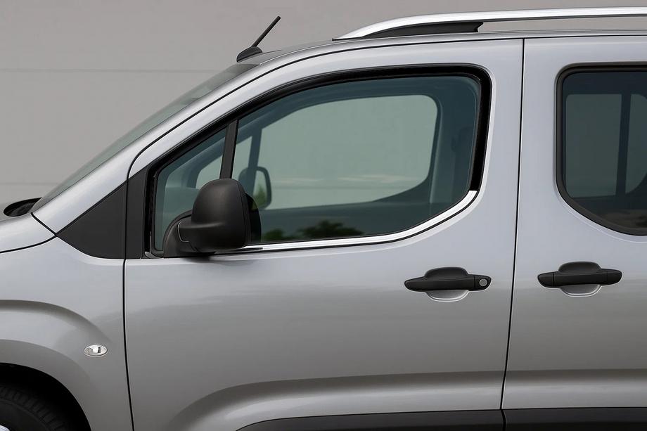 Toyota Proace City 2016- Fensterzierleisten Omsa Line (2 Stk, Edelstahl) Foto 2