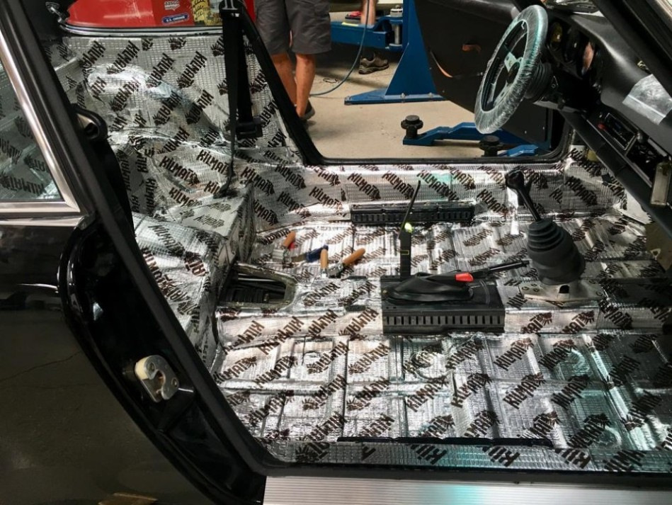 Was ist die beste Schalldämmung in einem Auto?